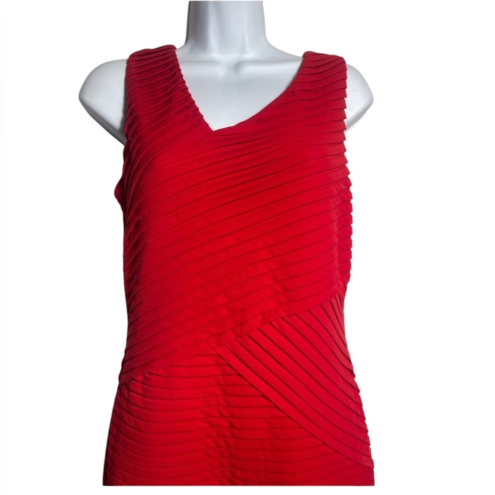 Calvin Klein dress size 8 classic red sheath dress‎ PERFECT! ❤️❤️❤️ - Picture 2 of 3